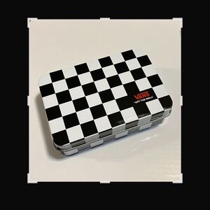 VANS ' left right center ' game